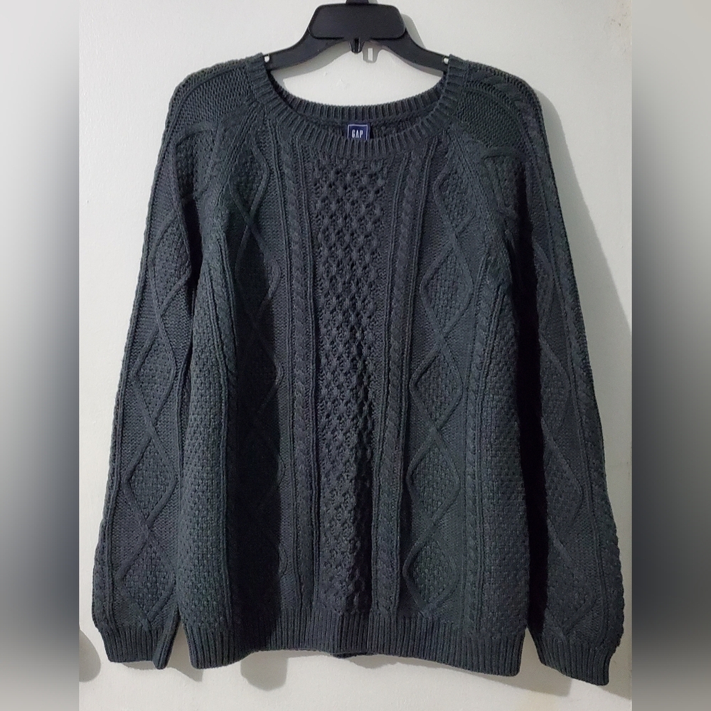 GAP Gray Cable Knit Sweater